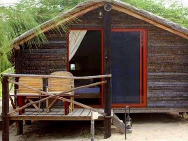 cabane océan et savane sénégal